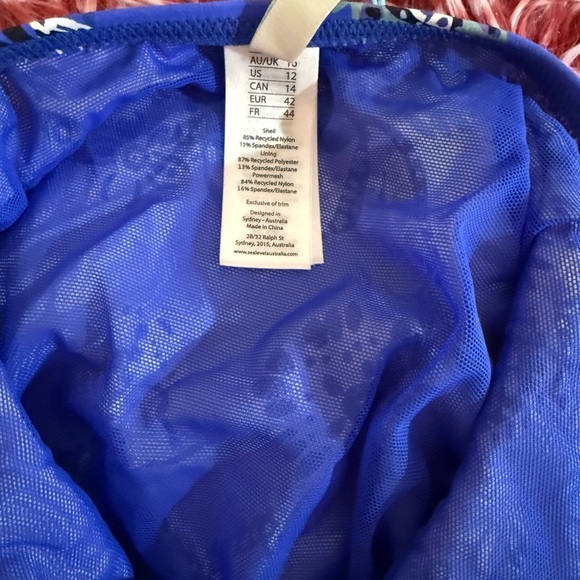 NWT SEA LEVEL CARNIVALE
CROSS FRONT MULTIFIT ONE PIECE - COBALT SZ 12 - Picture 8 of 8